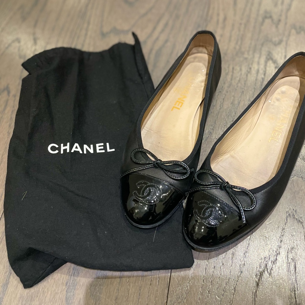 SOLD❌Chanel Black Ballet Flats